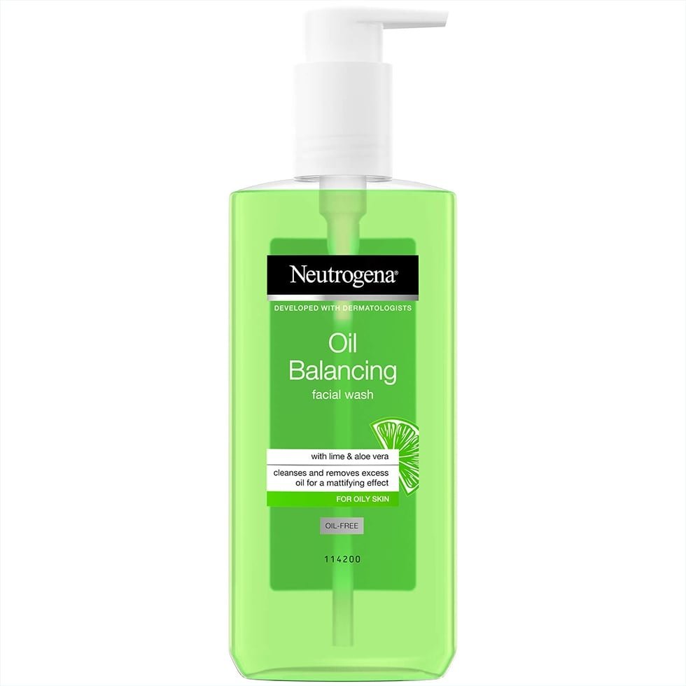 Neutrogena Oil Balancing Facial Wash Lime For Oily Skin 200ml